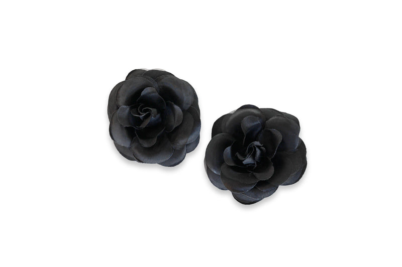 Black paired with 2 sets of Camellia (Black & White)